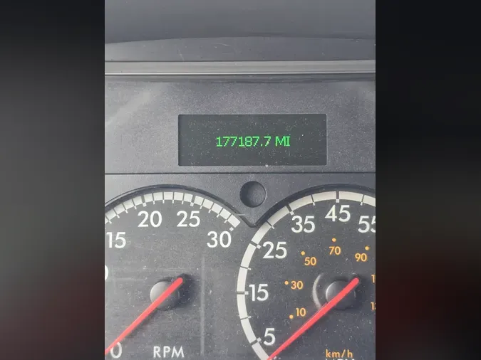 2019 FREIGHTLINER/MERCEDES M2 106