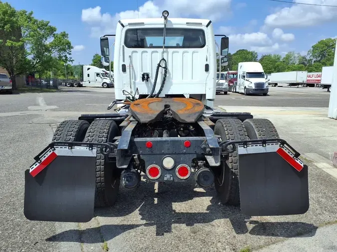2018 FREIGHTLINER/MERCEDES M2 106