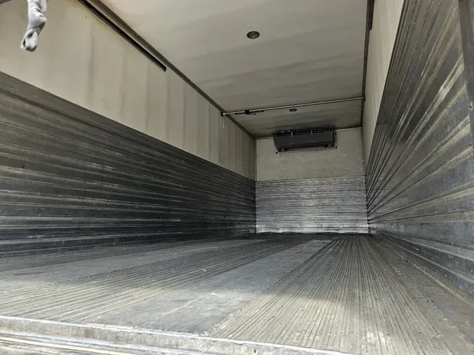 2016 HINO 338 Reefer