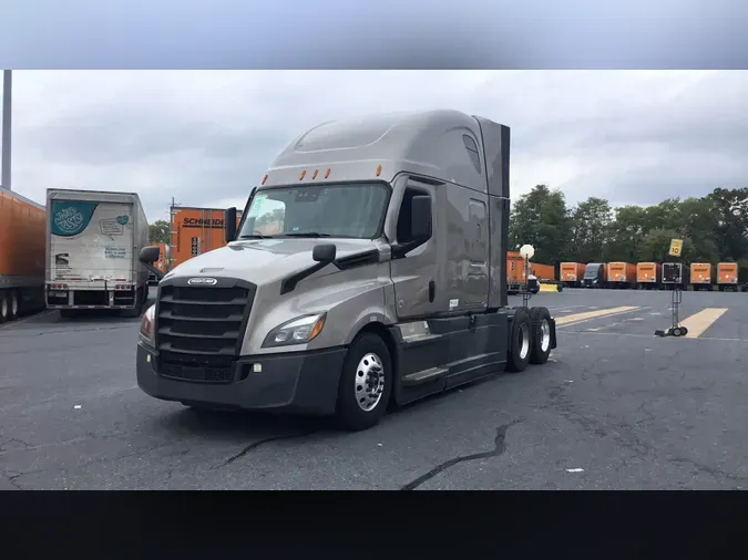 2024 Freightliner Cascadia 126