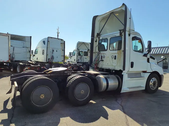 2019 FREIGHTLINER/MERCEDES NEW CASCADIA PX12664