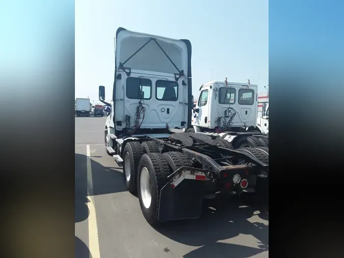 2019 FREIGHTLINER/MERCEDES NEW CASCADIA PX12664