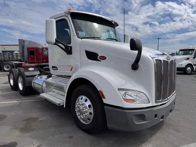 2021 Peterbilt 579