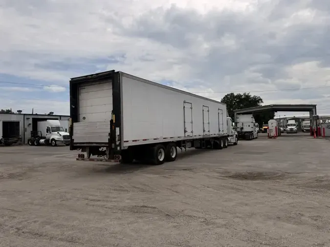 2015 UTILITY TRAILERS VS2RA 48/162/102122c6003faebaccf6701662bcda460e8