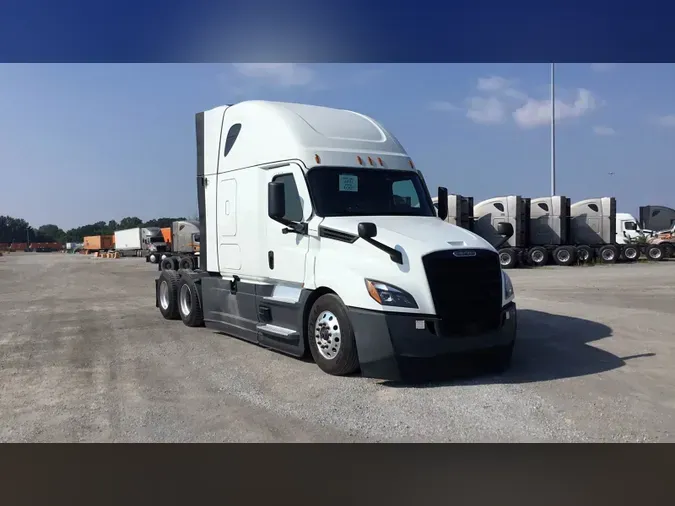 2021 Freightliner Cascadia 126122c707db1e8d3e8f5322afd6dfcc20a