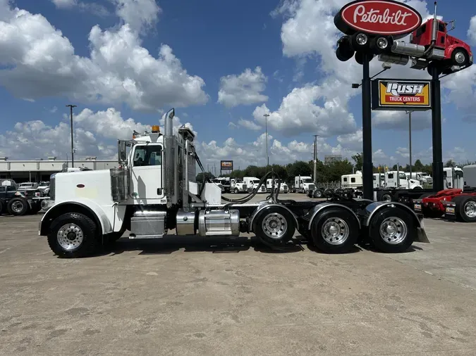 2019 Peterbilt 389