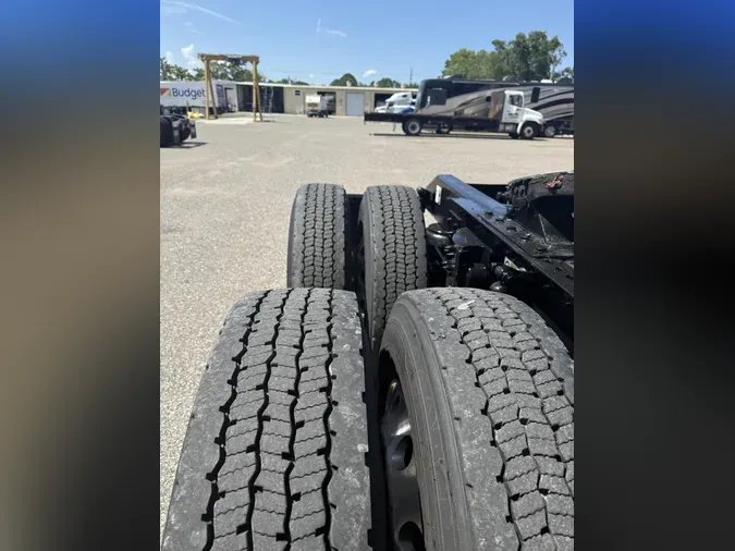 2022 Peterbilt 579