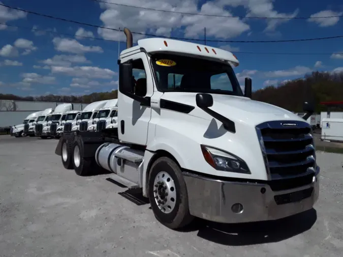 2019 FREIGHTLINER/MERCEDES NEW CASCADIA PX12664