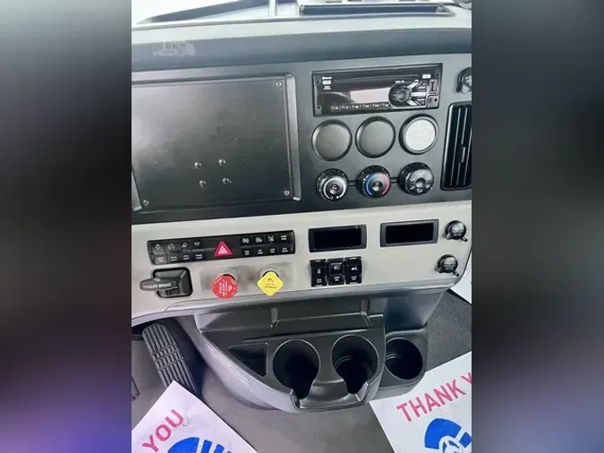 2022 FREIGHTLINER CASCADIA 116