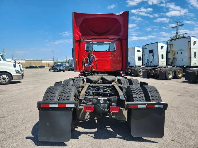 2020 NAVISTAR INTERNATIONAL LT625 DAYCAB T/A