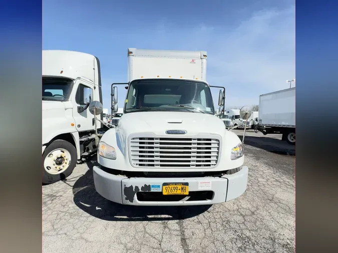 2017 FREIGHTLINER/MERCEDES M2 106