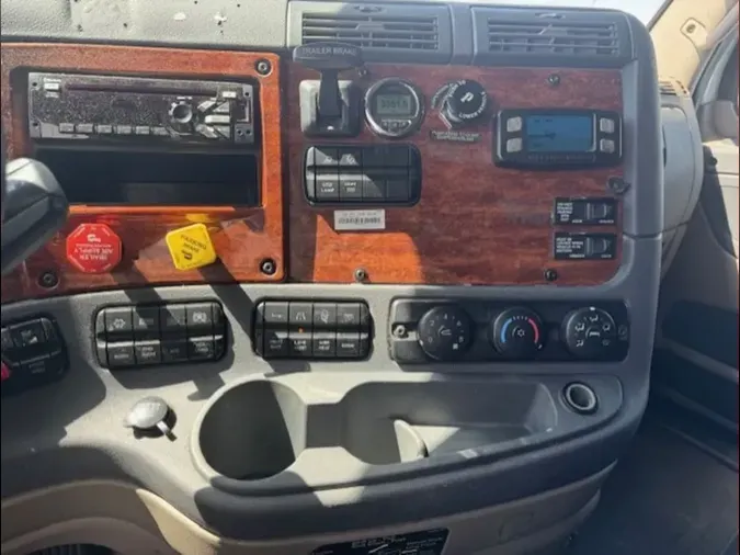 2018 FREIGHTLINER CASCADIA 125