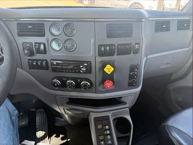 2017 Peterbilt 579