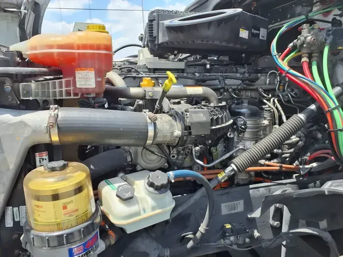 2019 FREIGHTLINER/MERCEDES NEW CASCADIA 126