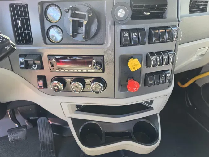 2024 Peterbilt 567