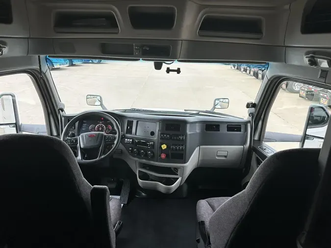 2024 Peterbilt 579124cffd17be3ba192a3c663bc88a8be9