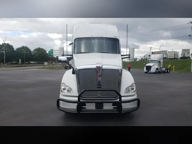 2021 Kenworth T680