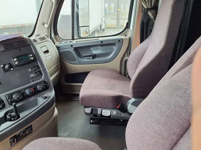 2019 FREIGHTLINER/MERCEDES CASCADIA 125