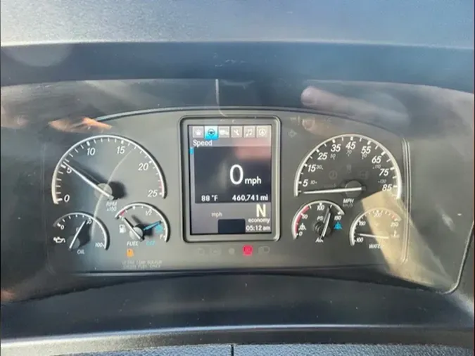 2023 Freightliner Cascadia 126
