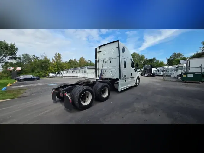 2022 FREIGHTLINER/MERCEDES NEW CASCADIA PX12664