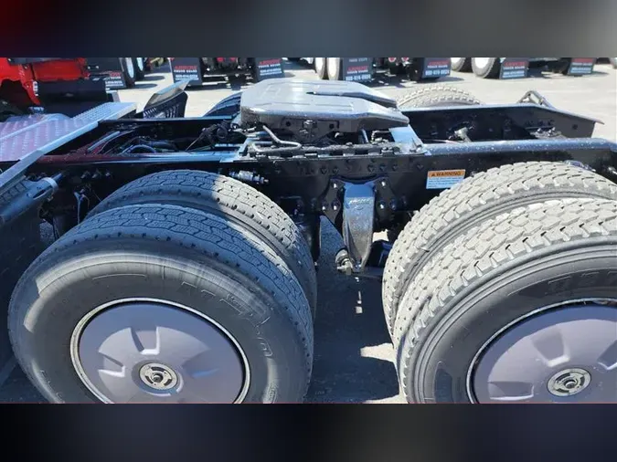 2023 FREIGHTLINER CA126