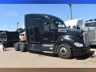 2021 KENWORTH T680