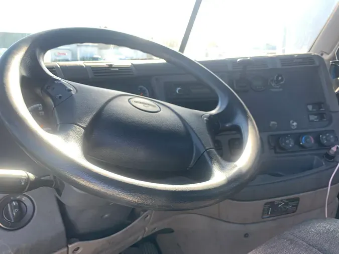 2016 FREIGHTLINER/MERCEDES CASCADIA 125