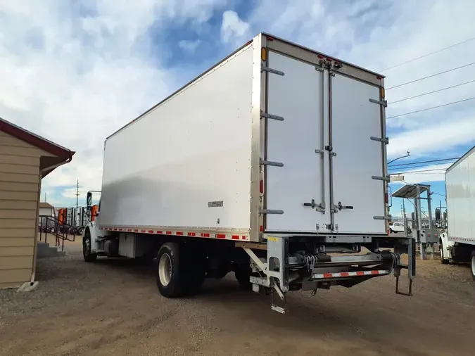 2018 FREIGHTLINER/MERCEDES M2 106