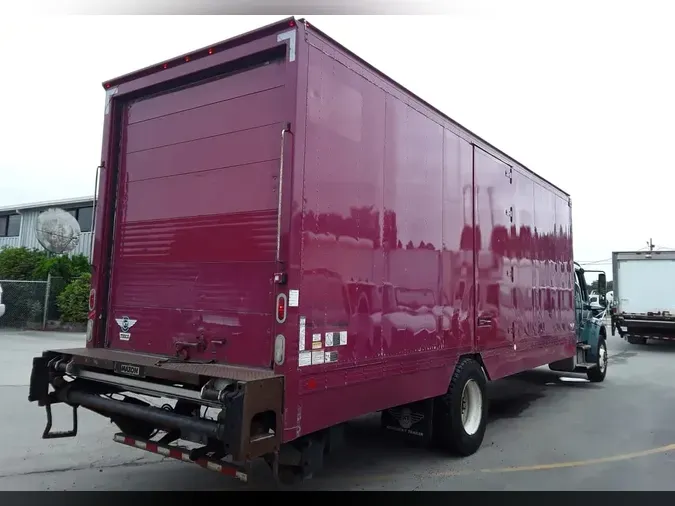 2016 FREIGHTLINER M2 106