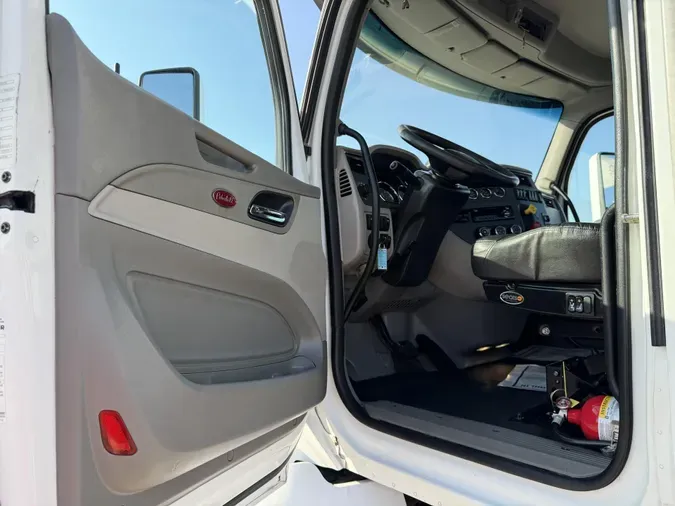 2019 Peterbilt 579