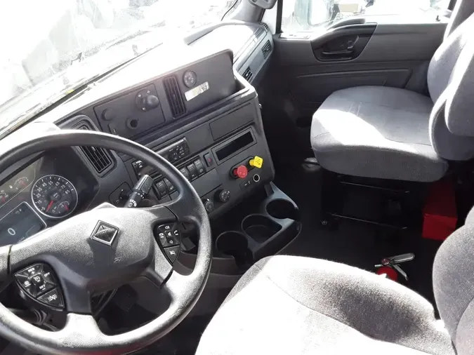 2020 NAVISTAR INTERNATIONAL RH613 DAYCAB T/A