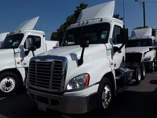 2018 FREIGHTLINER CASCADIA 125