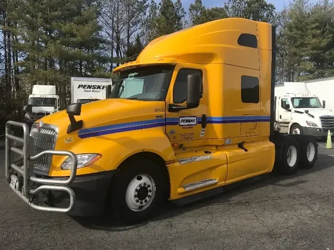 2019 International LT625