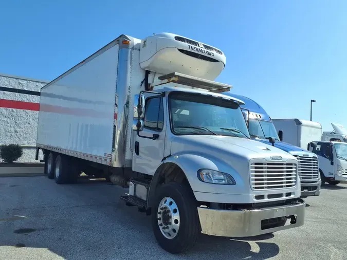 2017 FREIGHTLINER M2 106