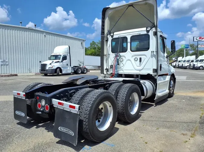 2023 FREIGHTLINER/MERCEDES NEW CASCADIA PX1266412711626495546ea51d490d7869d7f55