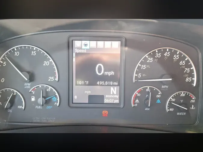 2023 Freightliner Cascadia 126