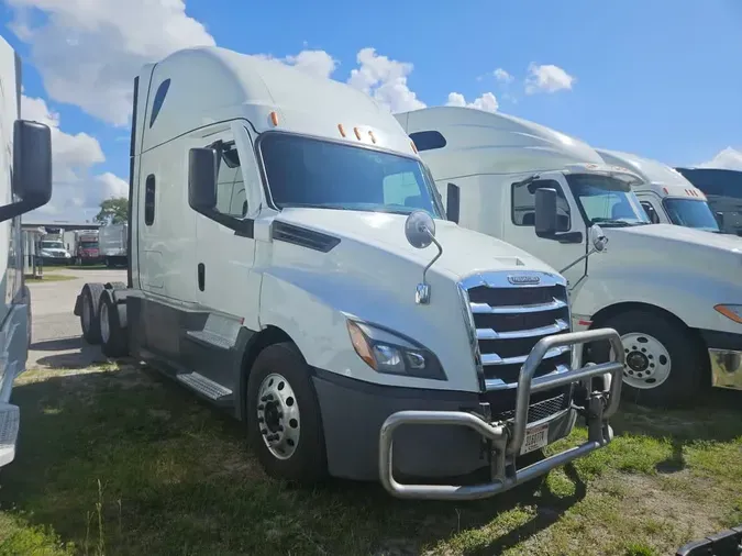 2022 FREIGHTLINER NEW CASCADIA PX12664