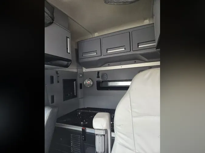 2020 MACK TRUCKS, INC. ANTHEM 64T