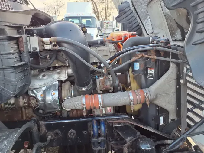 2017 FREIGHTLINER/MERCEDES CASCADIA 125