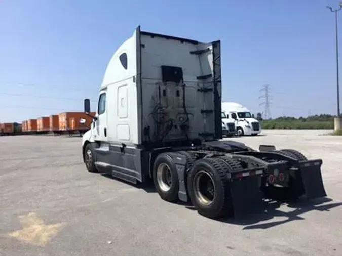 2020 Freightliner Cascadia