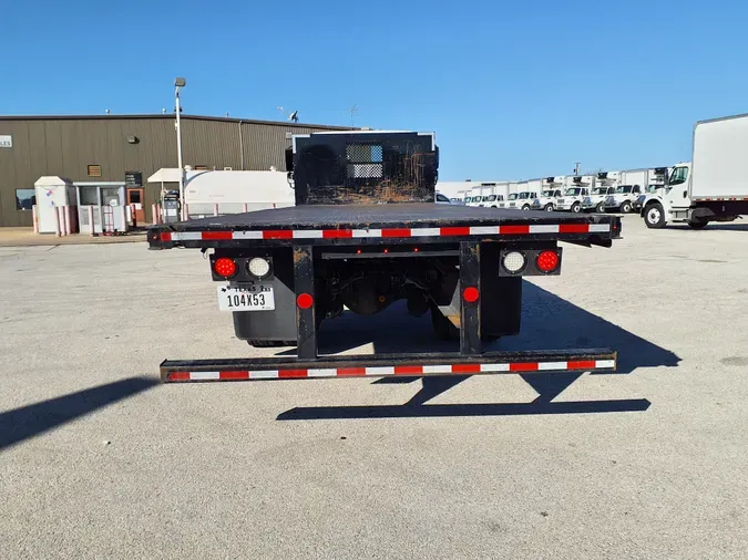 2017 FREIGHTLINER/MERCEDES M2 106
