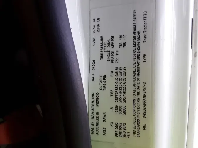 2022 NAVISTAR INTERNATIONAL LT625 DAYCAB T/A127c92c736d088e76bdc73906ef9f2b1