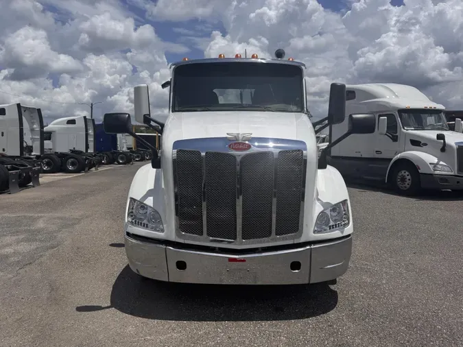 2020 Peterbilt 579