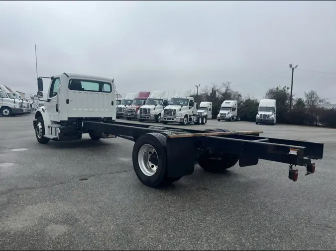 2020 FREIGHTLINER/MERCEDES M2 106