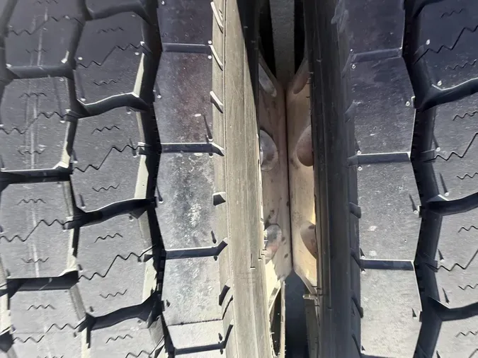 2018 Peterbilt 579127f747f44dd5faff75031a554c5695f