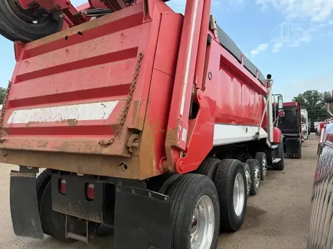 2012 FREIGHTLINER 114SD