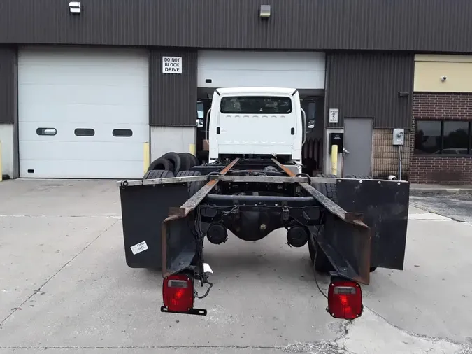2019 FREIGHTLINER/MERCEDES M2 106