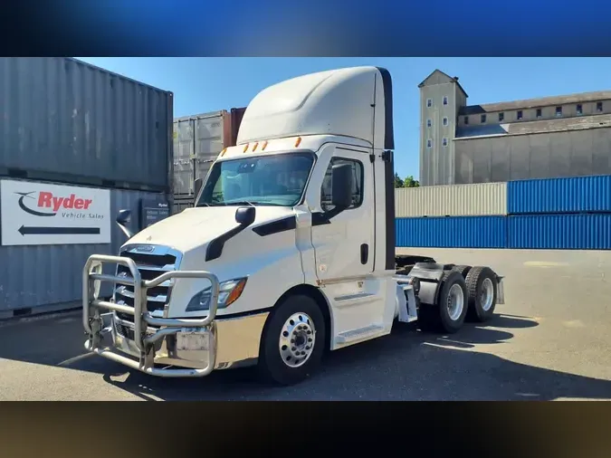 2021 FREIGHTLINER/MERCEDES CASCADIA PX11664ST128585bb0a0b20d7eaf9e6efee46fce8