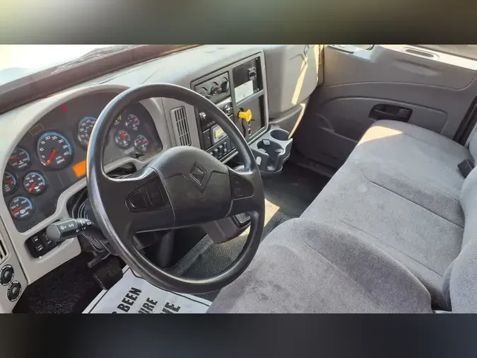 2019 NAVISTAR INTERNATIONAL 4300
