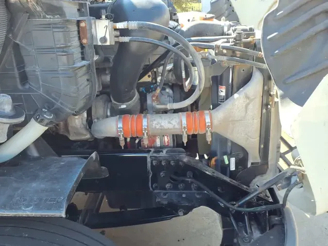 2020 FREIGHTLINER/MERCEDES CASCADIA 113" DAYCAB